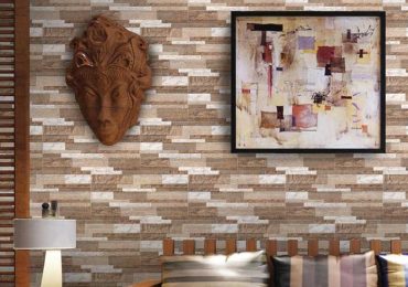 Mengganti Wallpaper Rumah Dengan Keramik Batu Alam